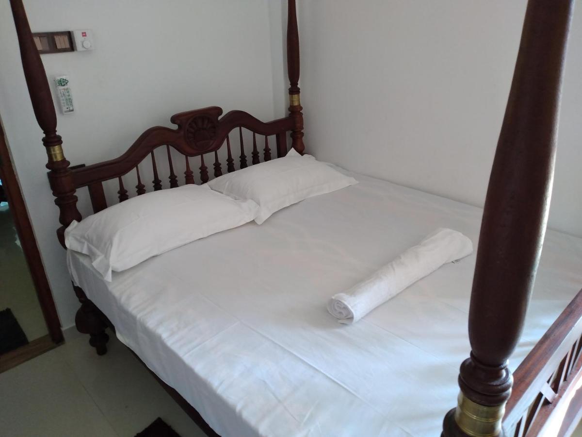 Golden Villa Ambalangoda  Kültér fotó