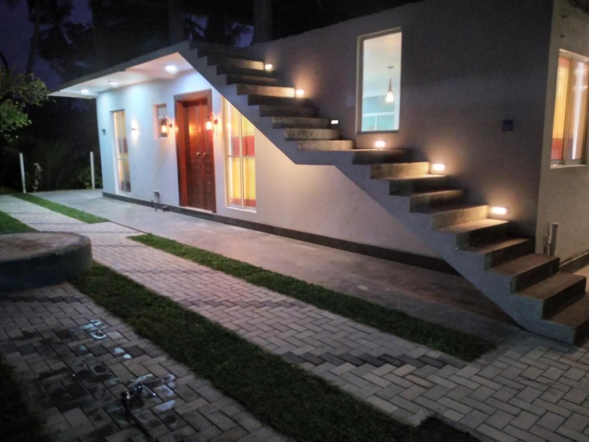 Golden Villa Ambalangoda  Kültér fotó
